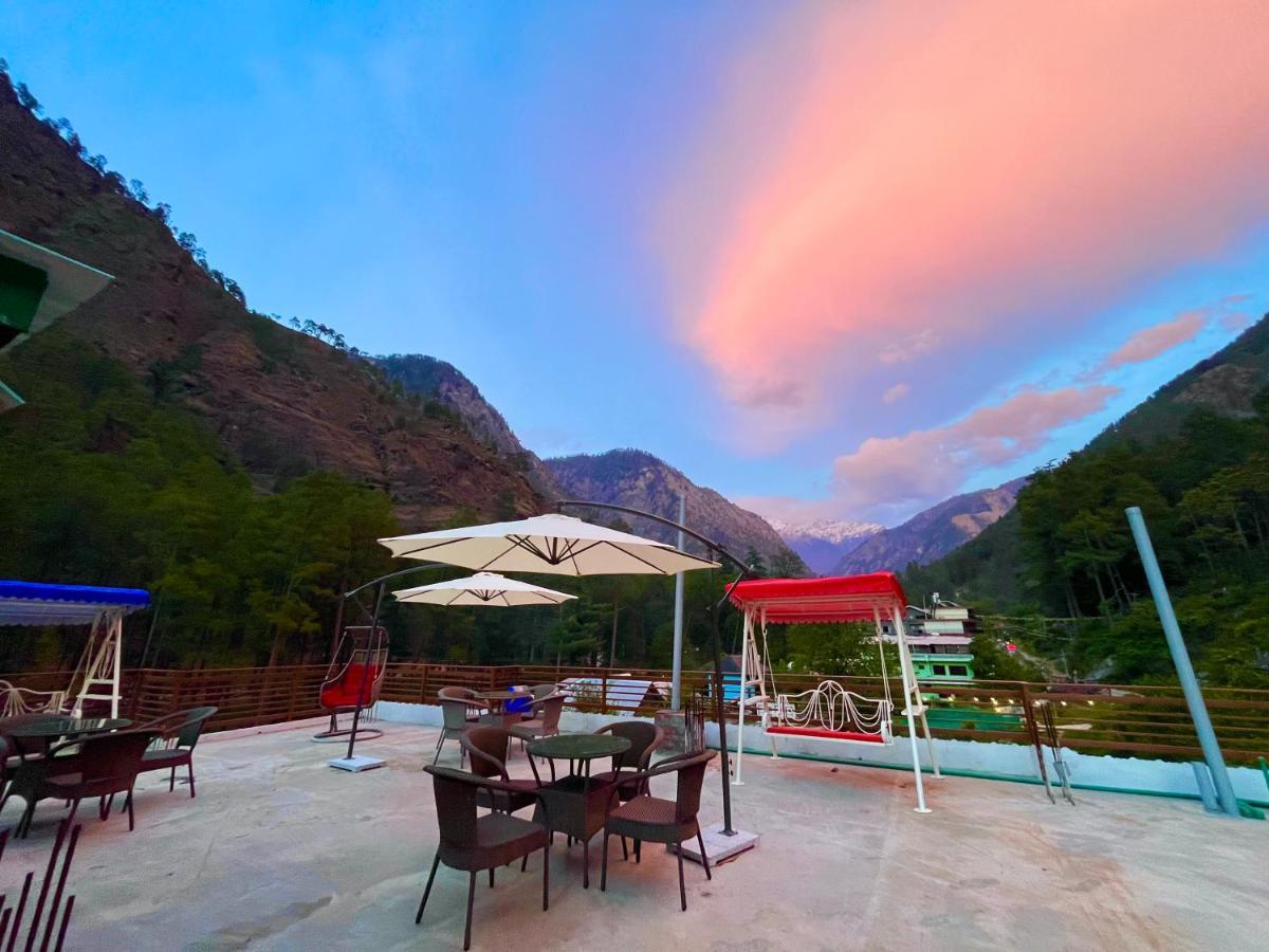 Hotel Winterline, 卡索尔 外观 照片