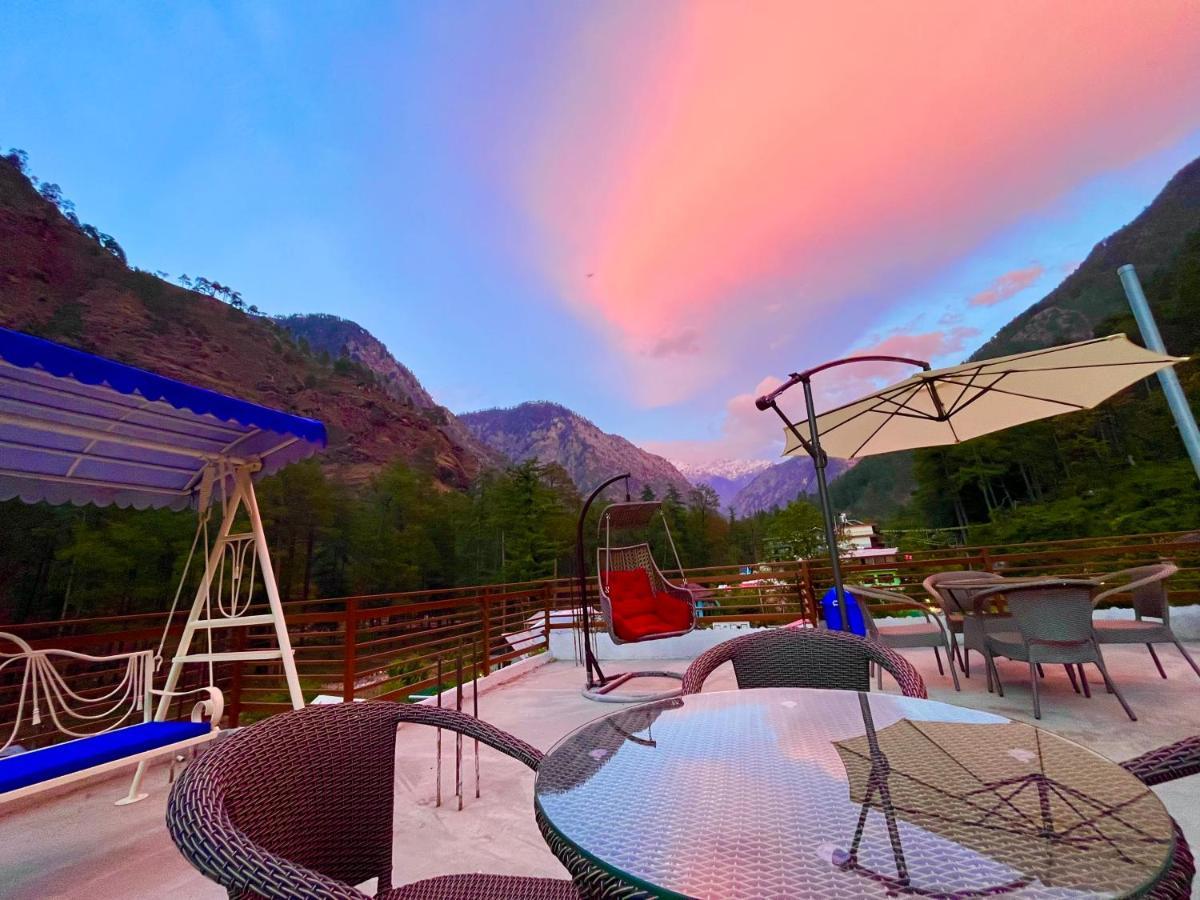 Hotel Winterline, 卡索尔 外观 照片